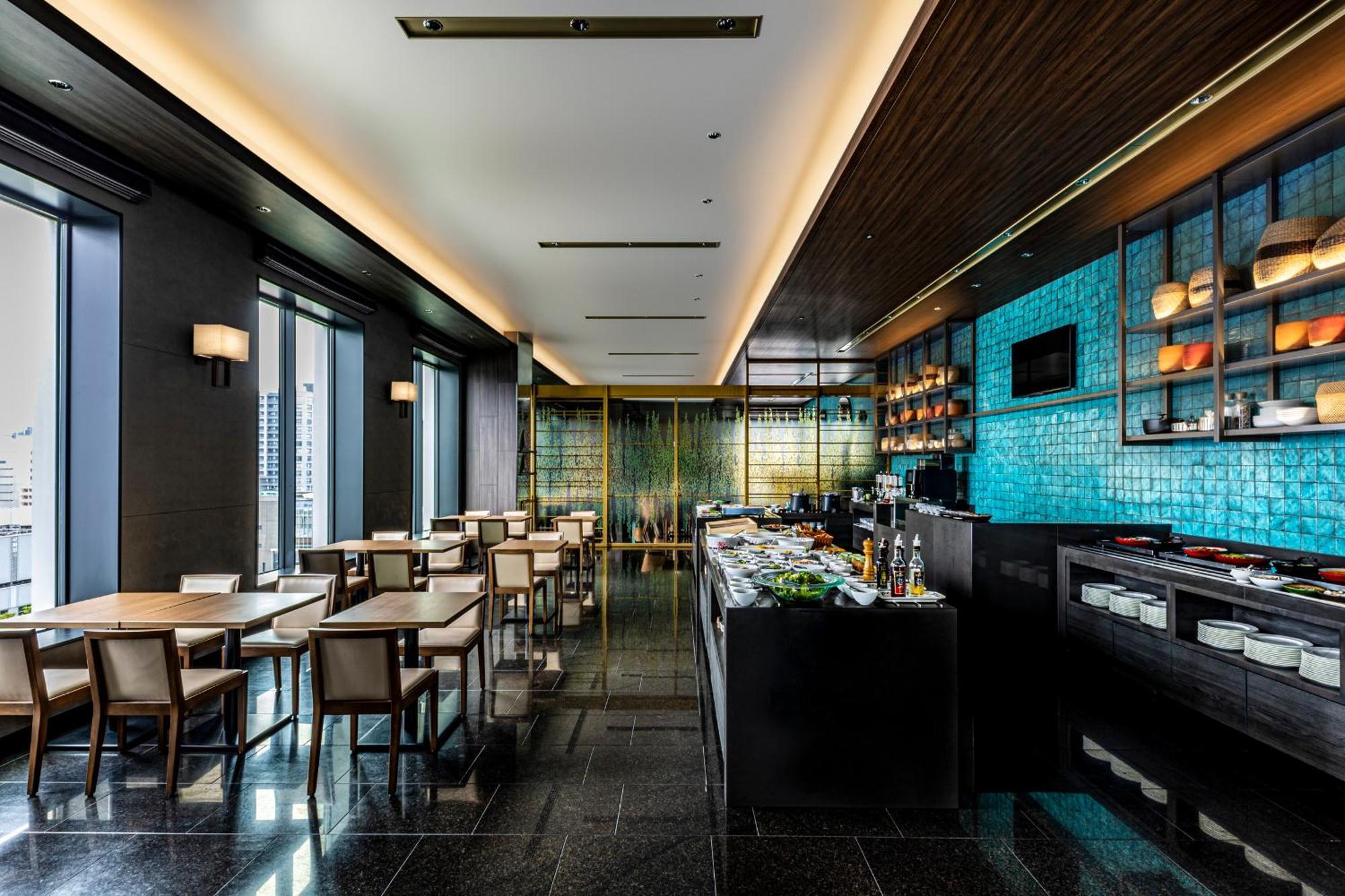 The Royal Park Hotel Iconic Osaka Midosuji Exterior photo Restaurant
