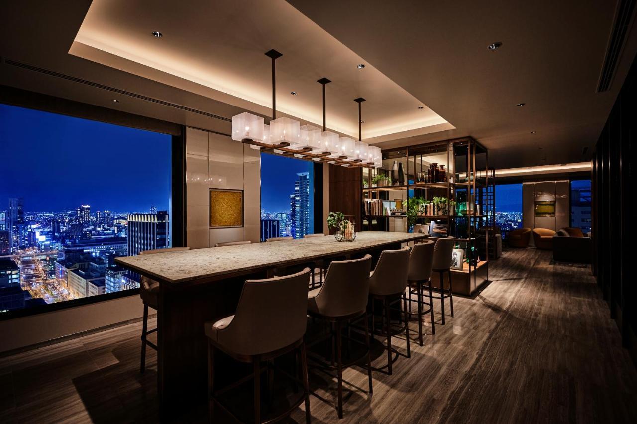 The Royal Park Hotel Iconic Osaka Midosuji Exterior photo Club Lounge at the 36th floor