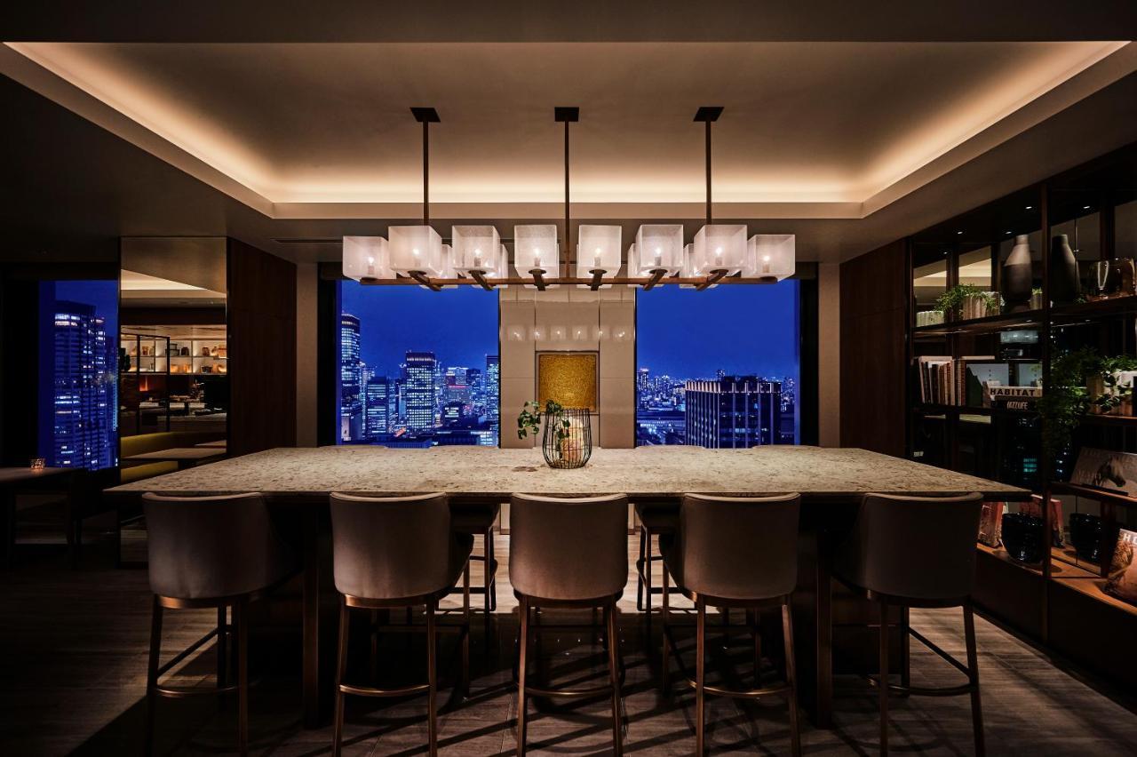 The Royal Park Hotel Iconic Osaka Midosuji Exterior photo The 360° Sky Bar